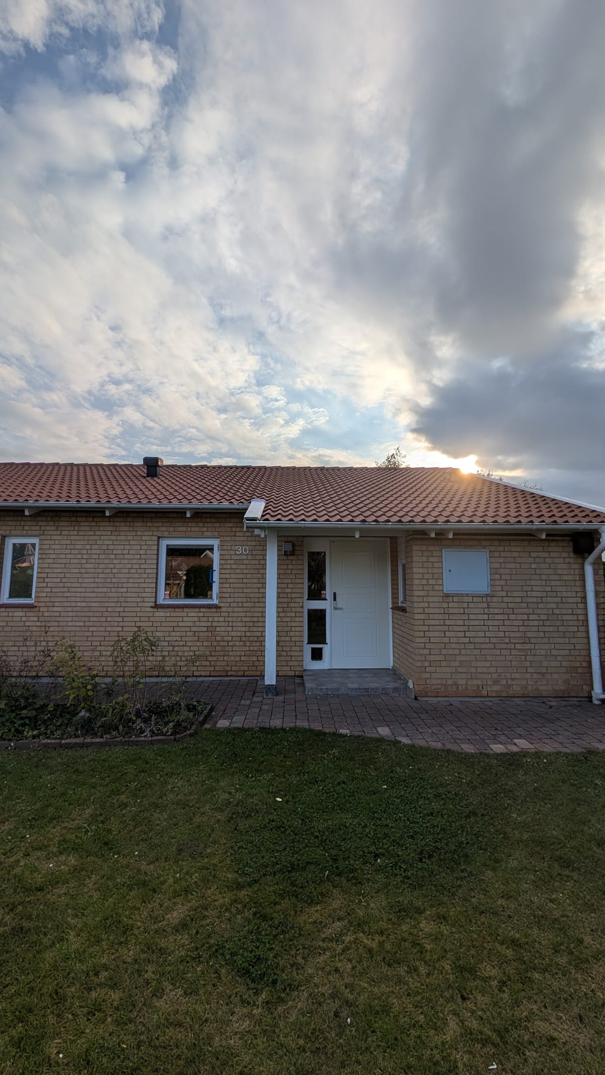 Taktvätt Åhus - takvy över villatak