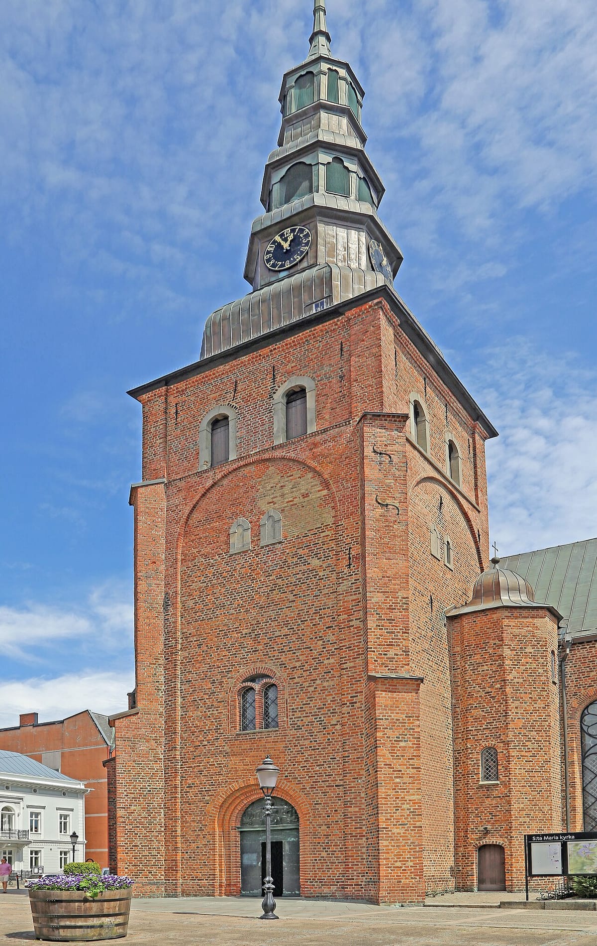 Taktvätt Ystad - Sankta Maria kyrka